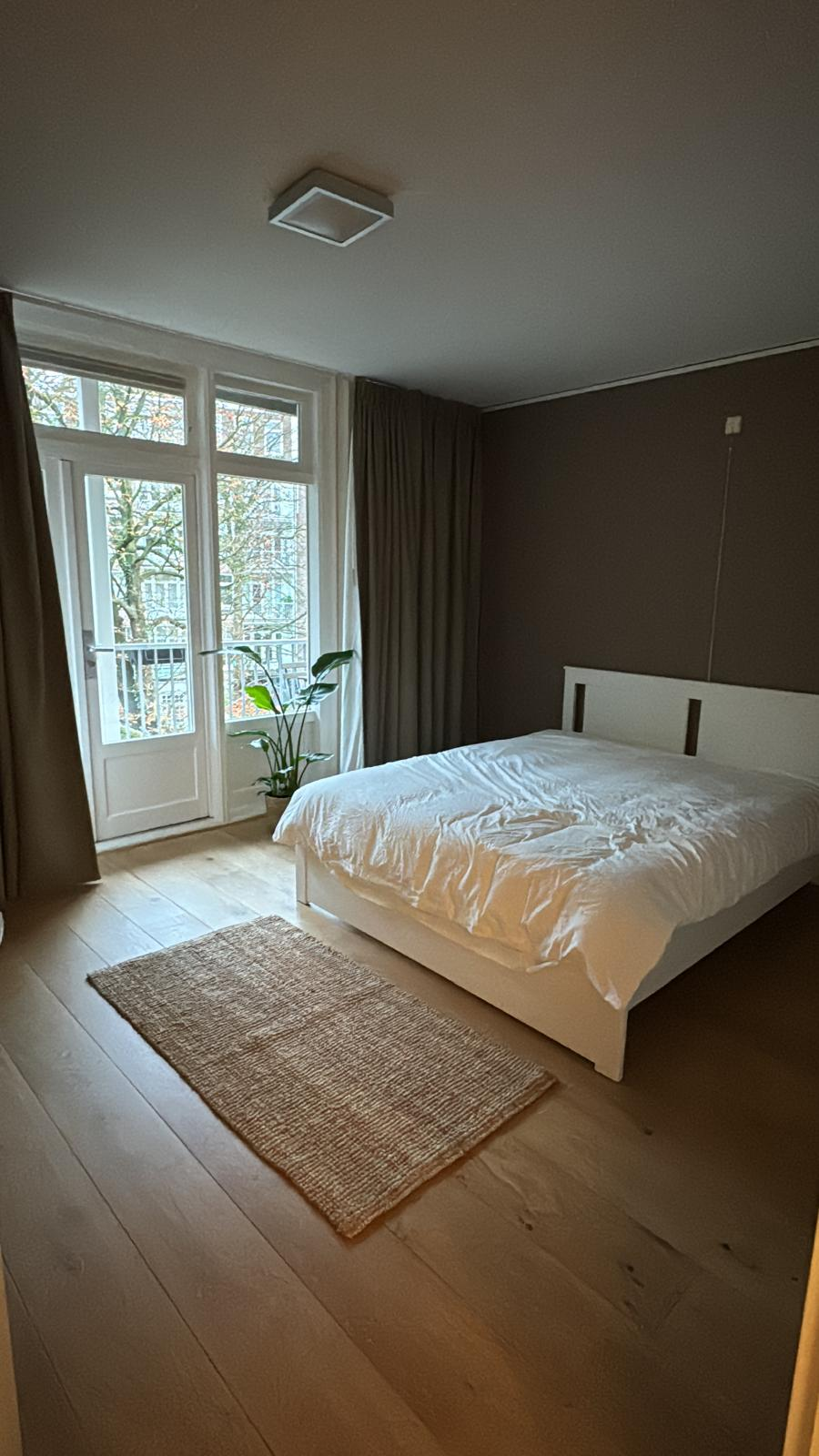 IKEA bed assembled — handyman job in Amsterdam-Zuid, Amsterdam – After