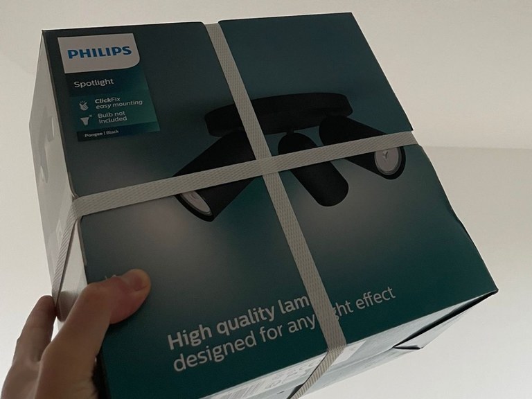 Ceiling spotlight installed — handyman job in Amsterdam-Noord, Amsterdam – Before